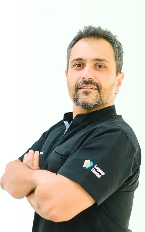 Dr. Bora Guneri